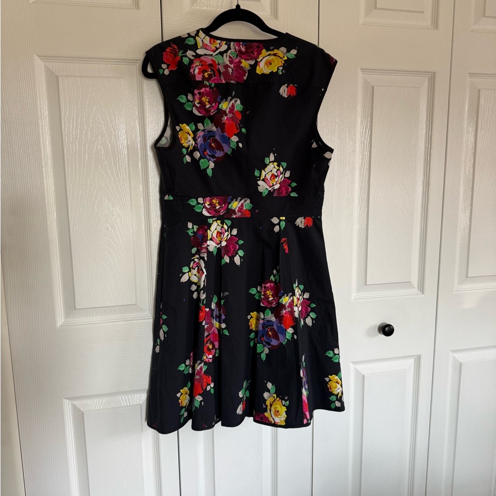 Kate Spade Rare Roses Dress - Picture 4 of 7